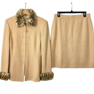 St John‎ Collection Sz 10 Santana Knit 2-Piece Tan Skirt Suit Set Classic Luxury